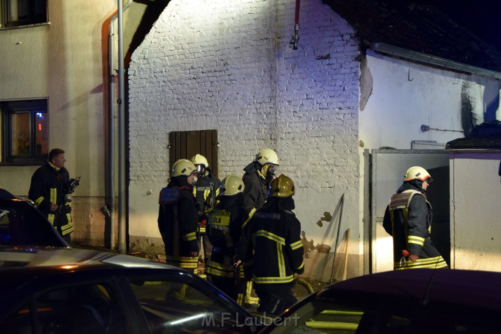 Feuer 2 Koeln Porz Langel Hinter der Kirche P144.JPG - Miklos Laubert